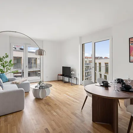 Exquis Design 3br-apartment Art-deco I Balcony I Family-friendly I Parking I Office * Böblingen