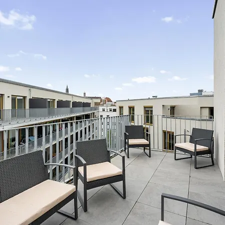 Exquis Design 3br-apartment Art-deco I Balcony I Family-friendly I Parking I Office Apartment Böblingen